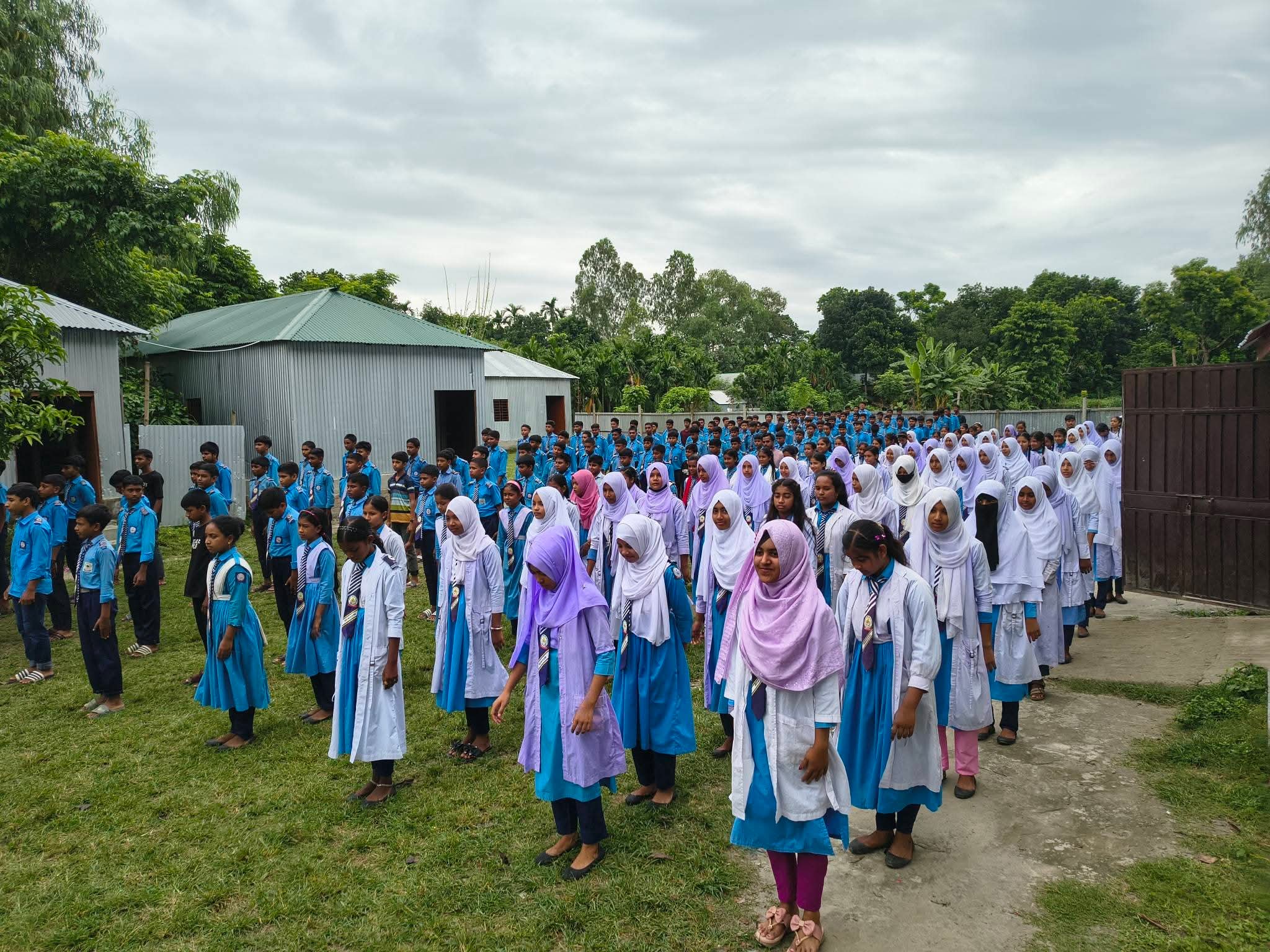 ব্রহ্মপুত্র মডেল স্কুল